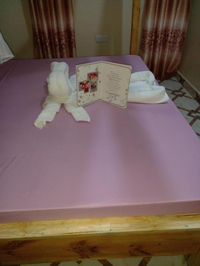 Bed and Breakfast L&J Modern Backpackers Kinondoni à Dar es Salaam Chambre photo