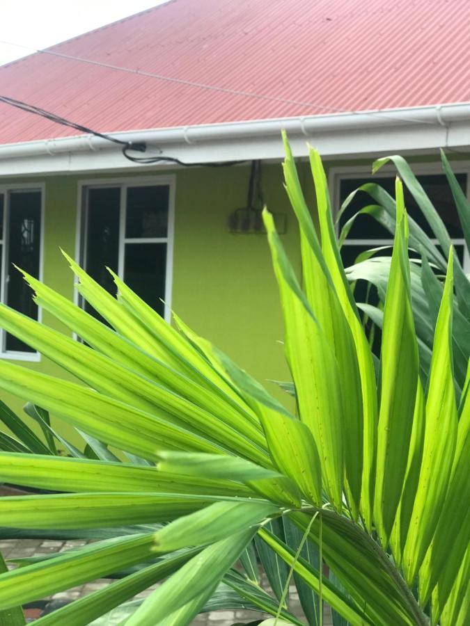 Bed and Breakfast L&J Modern Backpackers Kinondoni à Dar es Salaam Extérieur photo